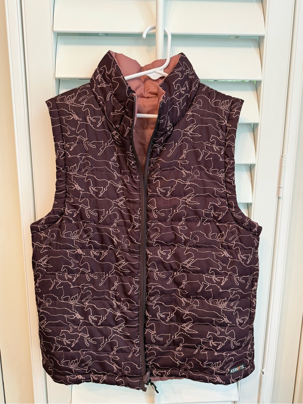 Kerrits Girls' Reversible Puffer Vest with Pink & maroon Print L XL